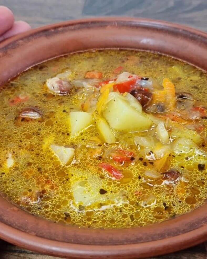 Polish Sauerkraut Soup